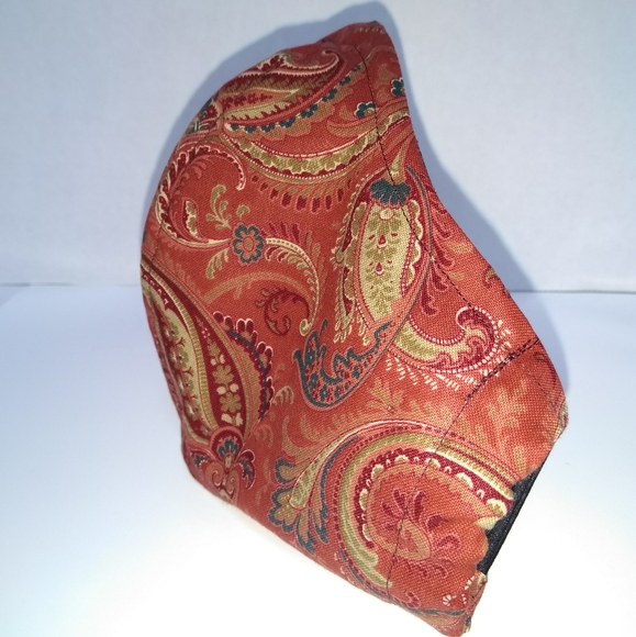 Facial cover - Picture 3 of 8